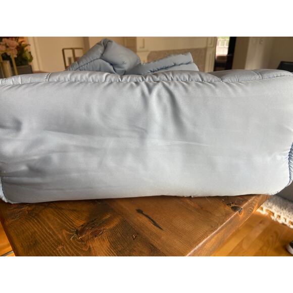 Wilo Large Puffer Tote Bag NWT - Picture 5 of 7